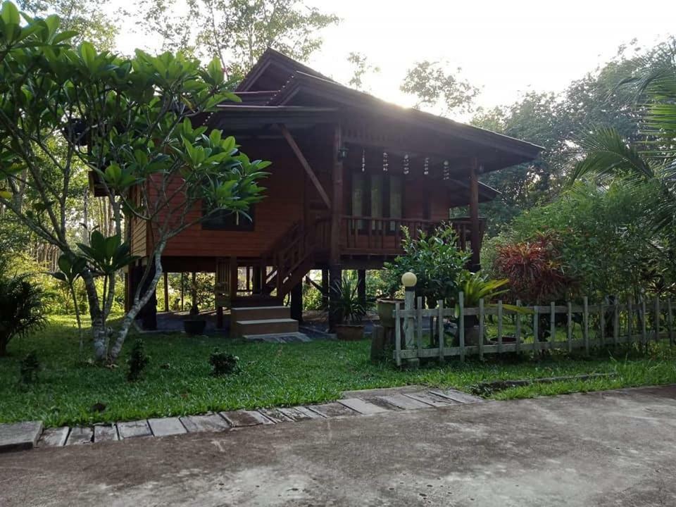Najjamee Bungalows Ko Yao Noi Esterno foto