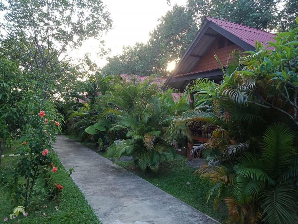 Najjamee Bungalows Ko Yao Noi Esterno foto